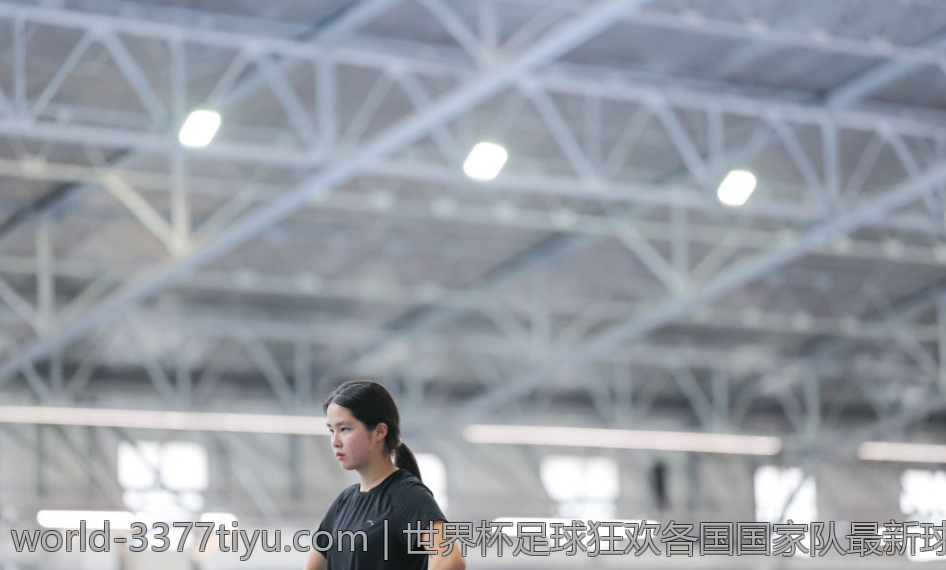 世界杯足球狂欢各国国家队最新球衣高清大图一览